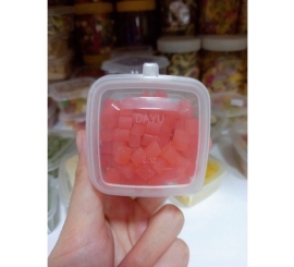 Dâu làm sạch răng cho hamster