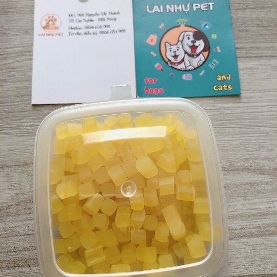 Thức ăn hamster rau làm sạch răng 